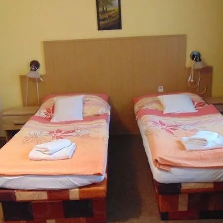 Gasthof Penzion4you-lucenec Lučenec