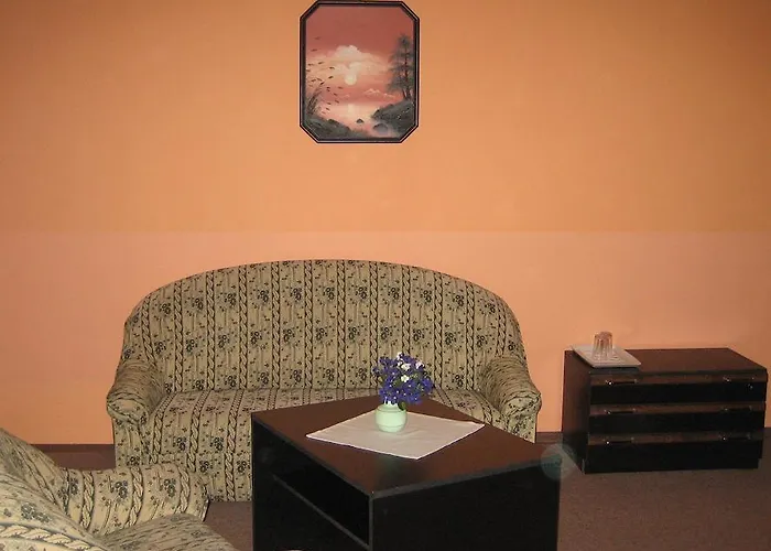 招待所 Penzion4you-lucenec Lučenec