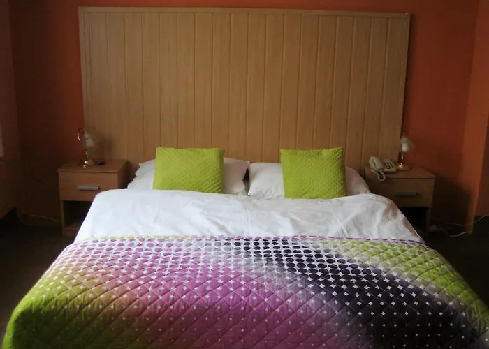 招待所 Penzion4you-lucenec 2*